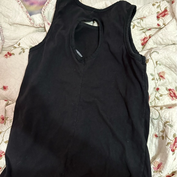 Puma Top - Picture 2 of 2